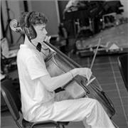 Étudiant diplomé 3e cycle au conservatoire proposant des cours de violoncelles 1e et 2e cycle